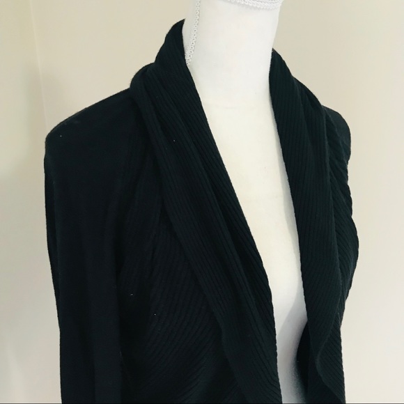 The Limited Cardigan - Picture 2 of 6